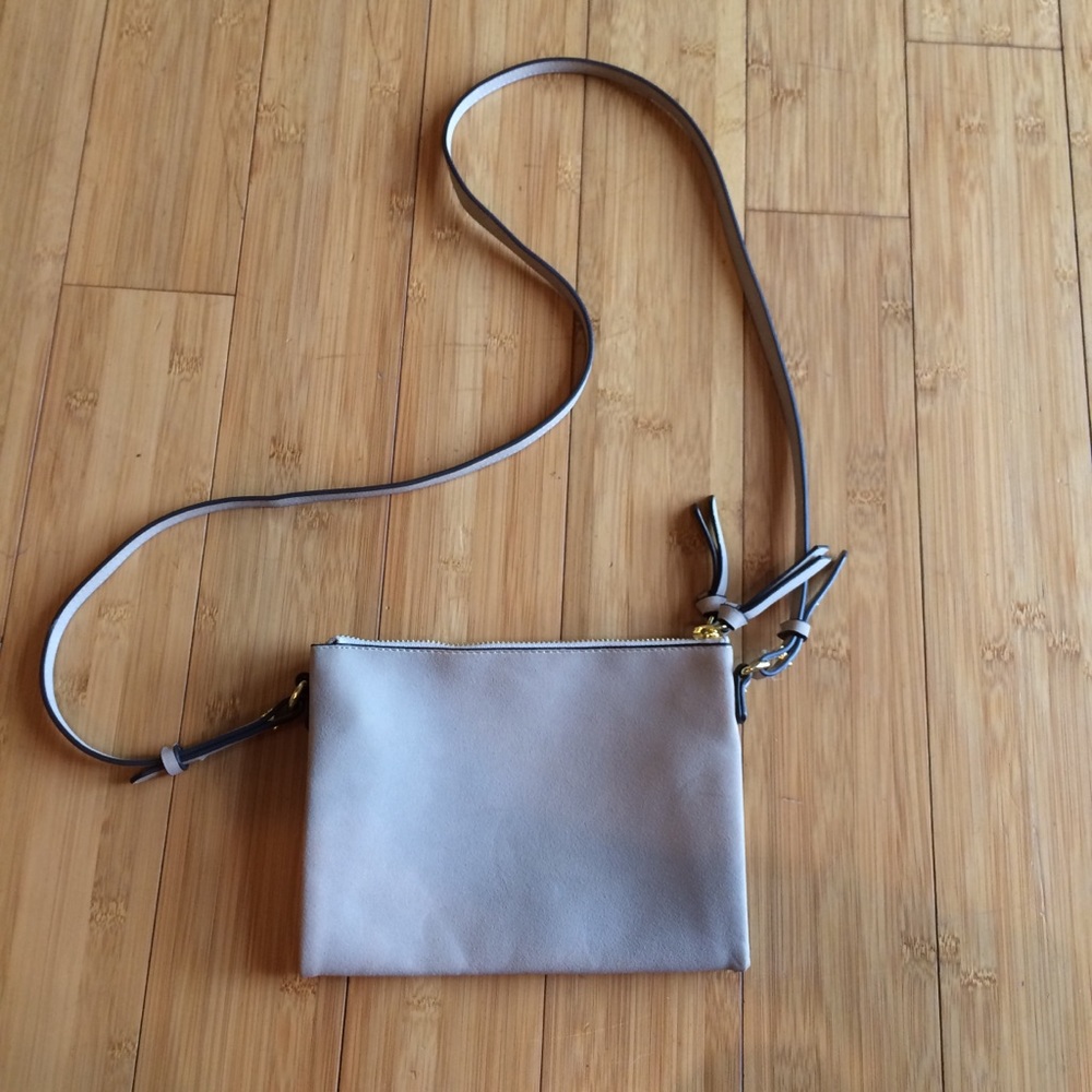 Crossbody bag